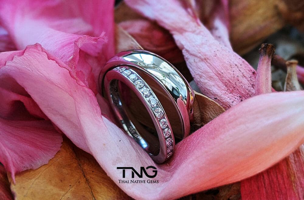 His and Hers Wedding Bands Made of Three Colors of Gold. Couple Rings Set.  Gold Wedding Bands. Triple Wedding Rings Set 